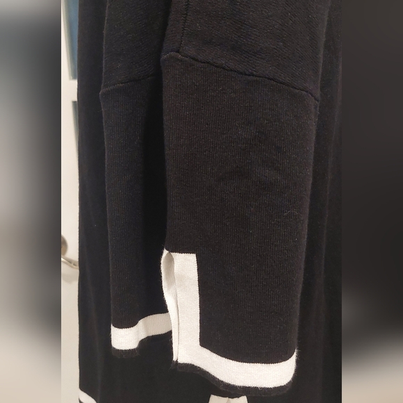 Elegant Black Women's Sweatshirt with White Trim - Picture 6 of 11